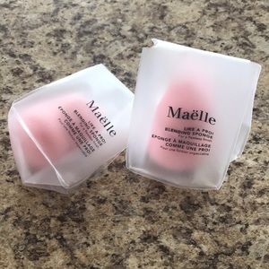 Maëlle Like a Pro! Blending Sponge